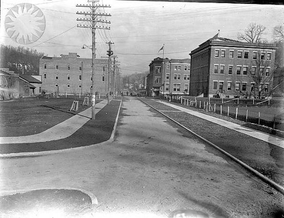 Main St Jenkins, KY.  Smithsonian Institution Neg. # CCC-1748B. Date: 11/15/1918. From the Consolidation Coal Company Collection, National Museum of American History